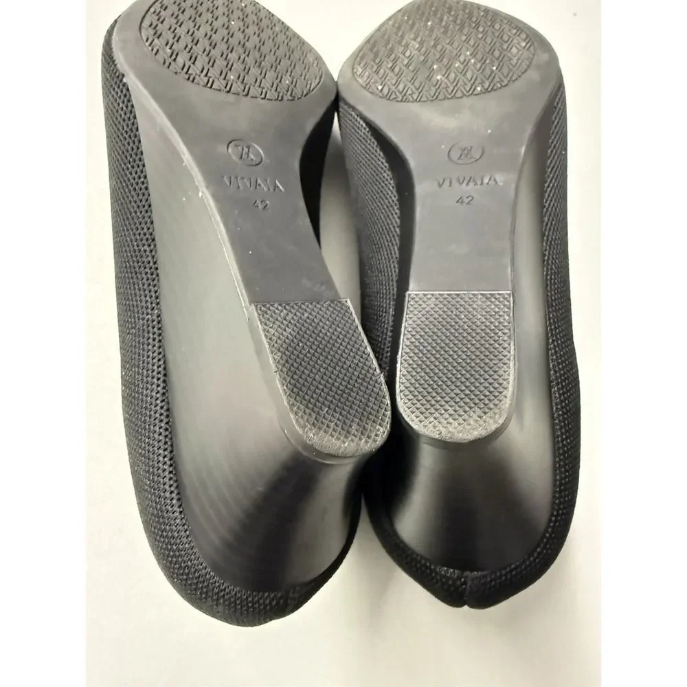 VIVAIA Aria Pointed-Toe Wedge Heels – Black – Size 10.5